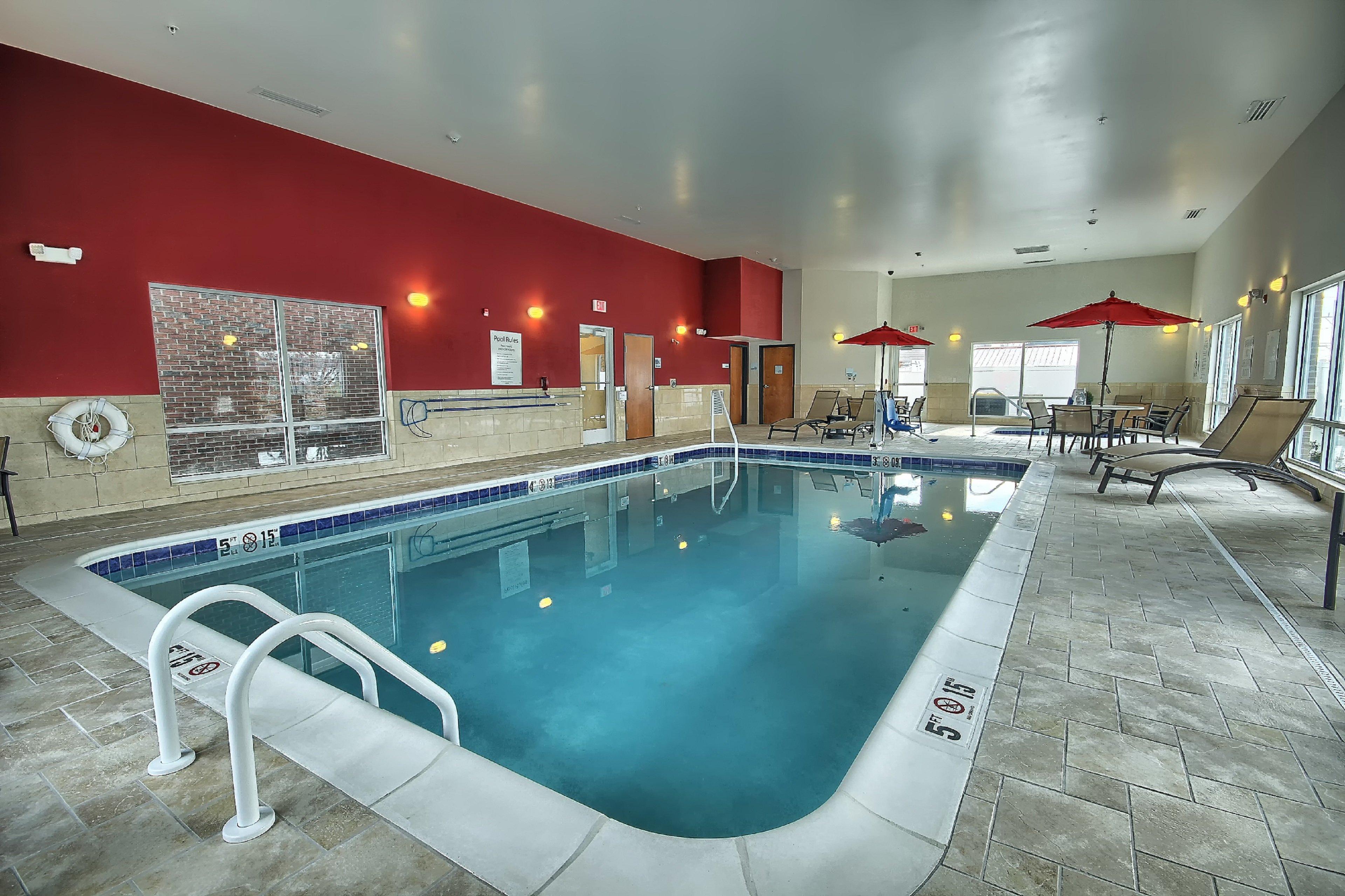 Holiday Inn Express & Suites New Martinsville By Ihg Zewnętrze zdjęcie