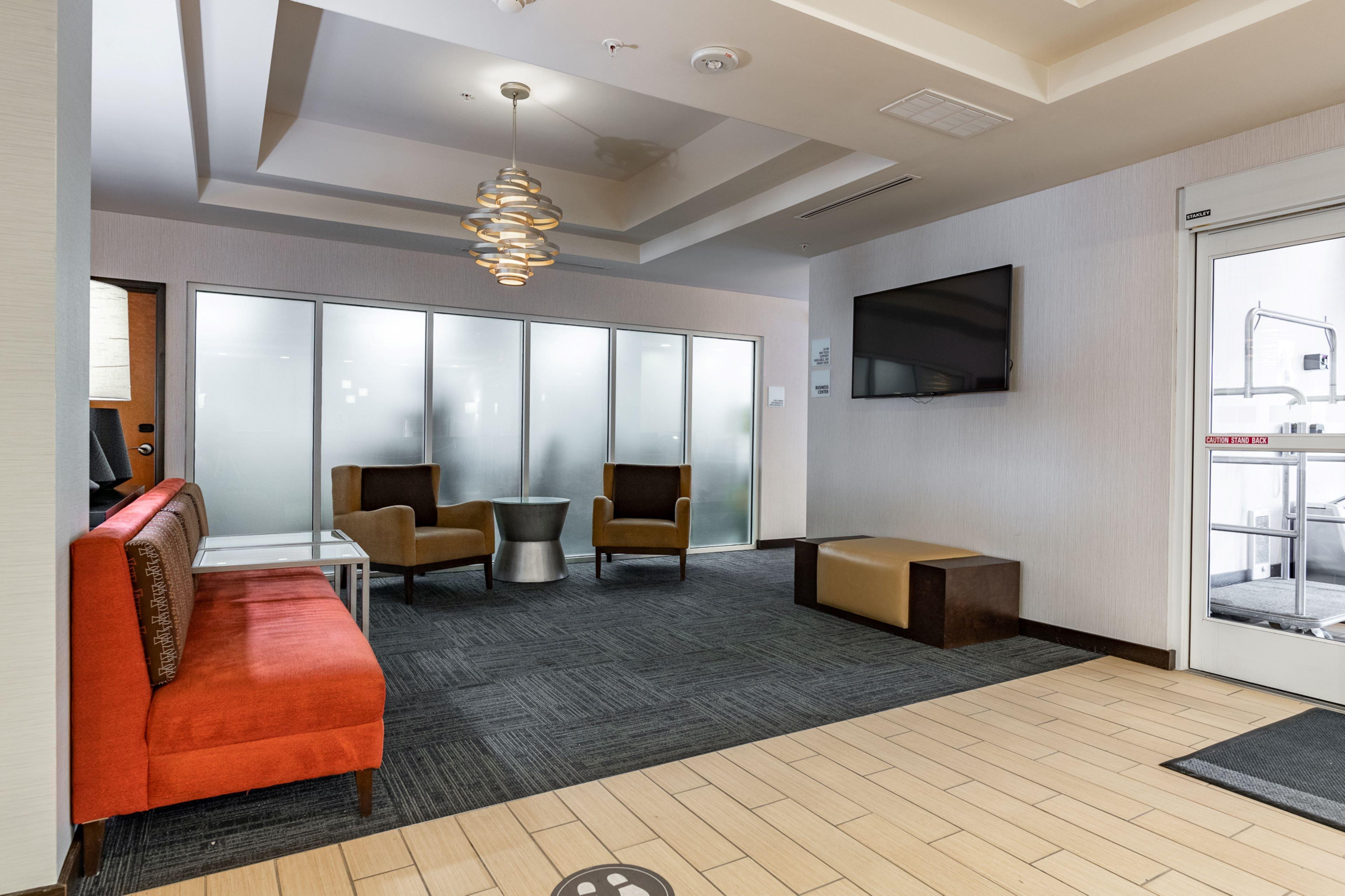 Holiday Inn Express & Suites New Martinsville By Ihg Zewnętrze zdjęcie